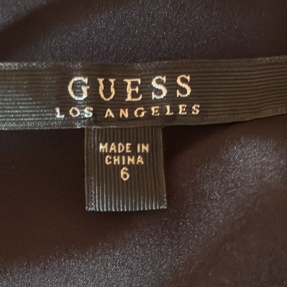 GUESS. Floral, Sleeveless Mini Dress. Vivid colors. Size 6. Zipper Closu… - Picture 7 of 11